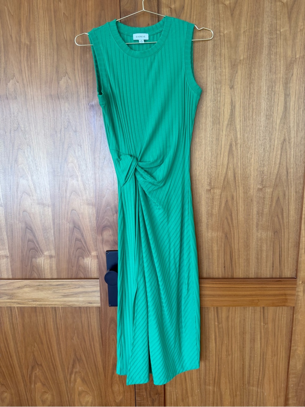 Evereve Sleeveless Knot-Detail Midi Dress in Green